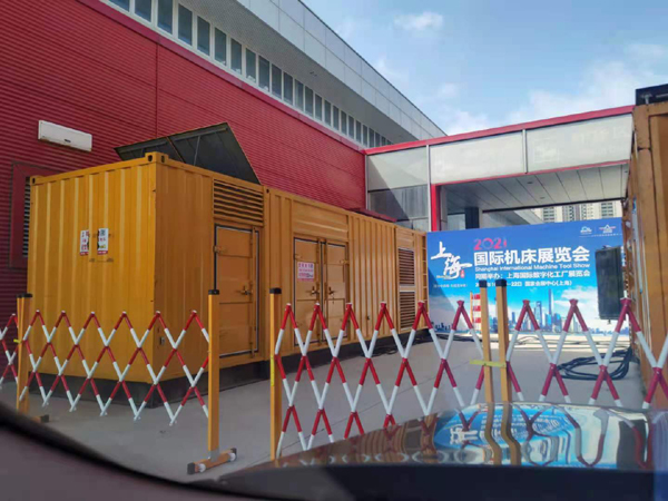 铅山发电车出租-发电机无电压或电压太低怎么办？
